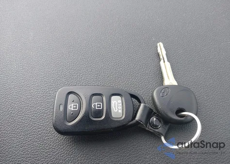 2019 Hyundai Elantra Se from USA, damaged, VIN KMHD74LF9KU864136